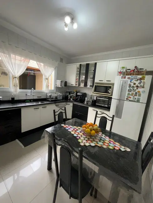 Casa de Condomínio com 3 quartos à venda, 115m2 em Jardim Alvorada, Sorocaba - SP - imagem 3 Foto 3 de Casa de Condomínio com 3 quartos à venda, 115m2 em Jardim Alvorada, Sorocaba - SP