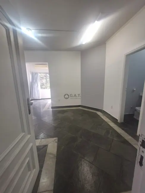 Sala Comercial à venda, 117m2 em Centro, Sorocaba - SP - imagem 3 Foto 3 de Sala Comercial à venda, 117m2 em Centro, Sorocaba - SP