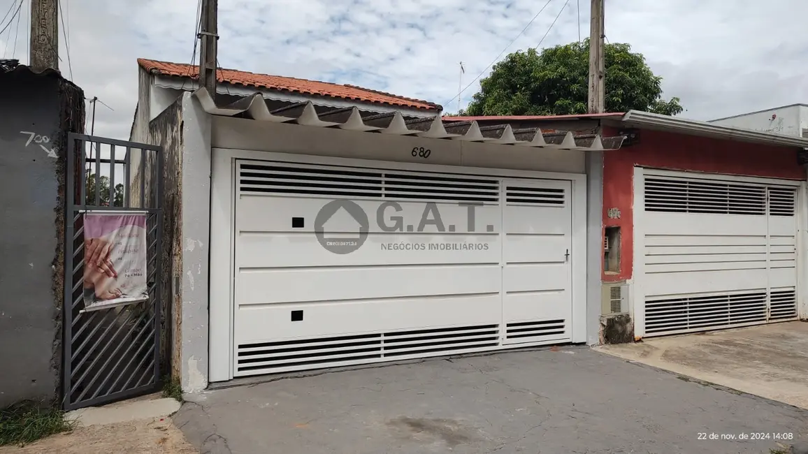 Casa com 2 quartos à venda, 145m2 em Lopes de Oliveira, Sorocaba - SP - imagem 1 Foto 1 de Casa com 2 quartos à venda, 145m2 em Lopes de Oliveira, Sorocaba - SP