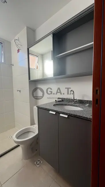 Foto 4 de Apartamento com 2 quartos para alugar, 50m2 em Aparecidinha, Sorocaba - SP