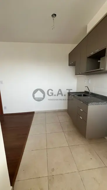 Foto 6 de Apartamento com 2 quartos para alugar, 50m2 em Aparecidinha, Sorocaba - SP