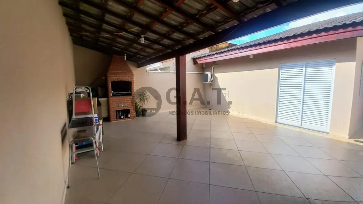 Casa com 3 quartos à venda, 164m2 em Jardim Residencial Martinez, Sorocaba - SP - imagem 6 Foto 6 de Casa com 3 quartos à venda, 164m2 em Jardim Residencial Martinez, Sorocaba - SP