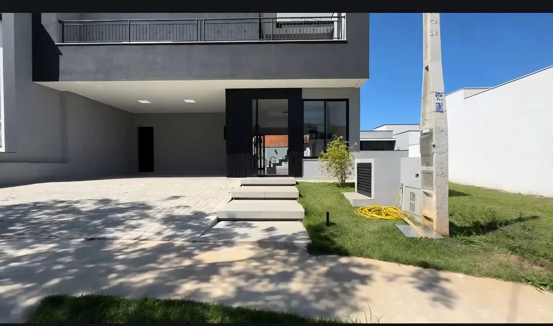 Casa de Condomínio com 3 quartos à venda, 165m2 em Cajuru do Sul, Sorocaba - SP - imagem 1 Foto 1 de Casa de Condomínio com 3 quartos à venda, 165m2 em Cajuru do Sul, Sorocaba - SP