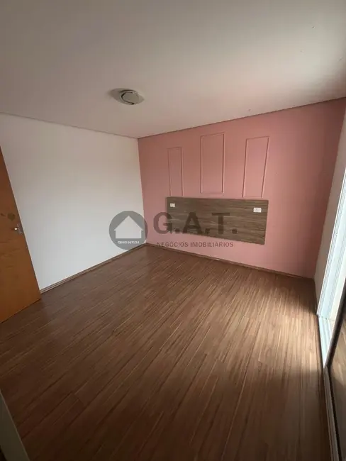 Foto 4 de Casa com 3 quartos à venda, 232m2 em Aracoiaba Da Serra - SP