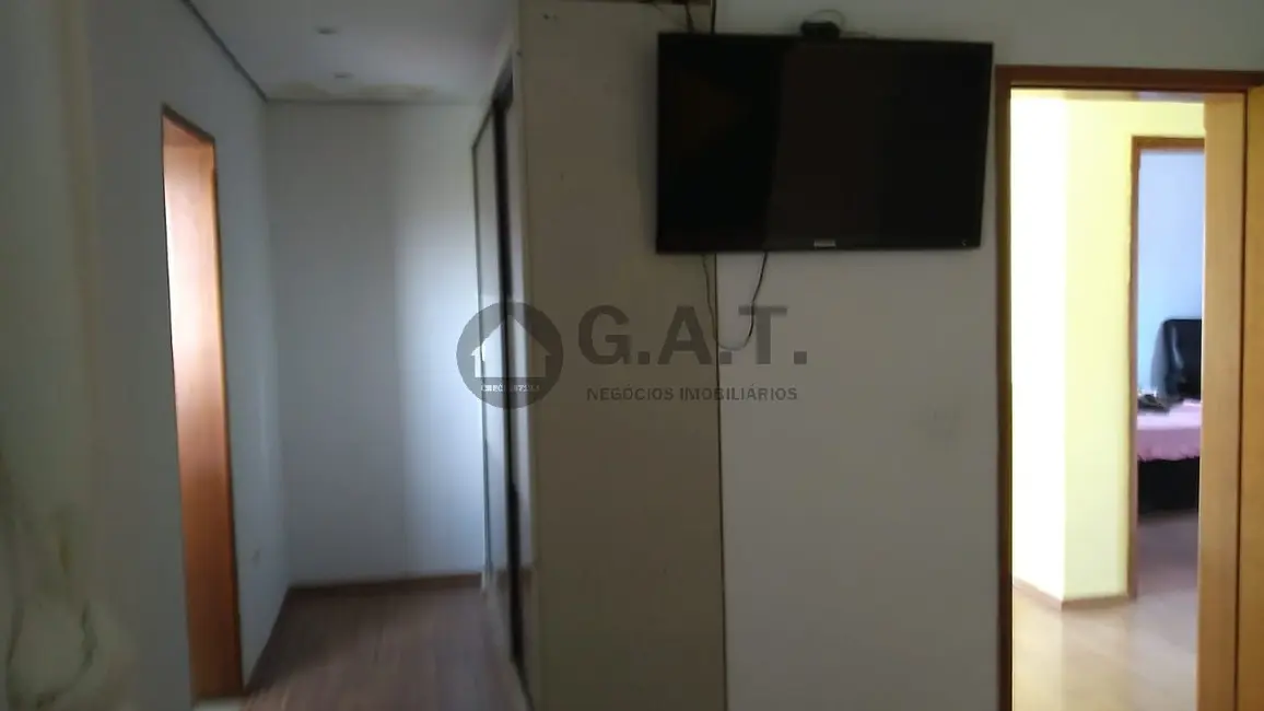 Foto 5 de Casa com 3 quartos à venda, 232m2 em Aracoiaba Da Serra - SP