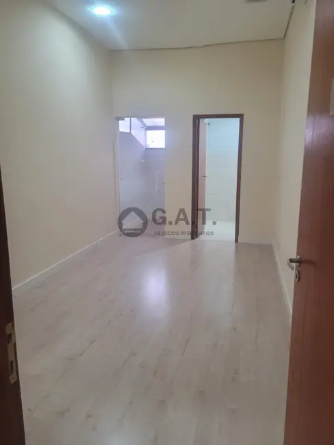 Sala Comercial para alugar, 55m2 em Jardim Siriema, Sorocaba - SP - imagem 3 Foto 3 de Sala Comercial para alugar, 55m2 em Jardim Siriema, Sorocaba - SP