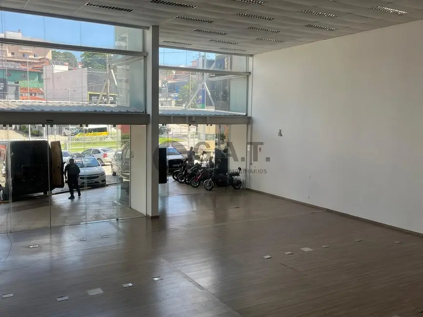 Sala Comercial para alugar, 636m2 em Vila Augusta, Sorocaba - SP - imagem 4 Foto 4 de Sala Comercial para alugar, 636m2 em Vila Augusta, Sorocaba - SP