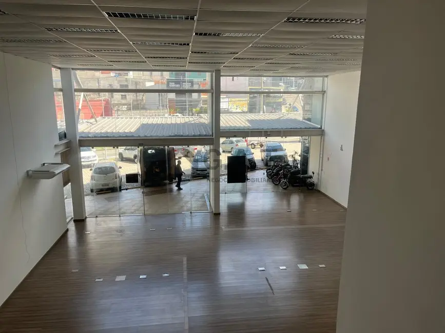 Sala Comercial para alugar, 636m2 em Vila Augusta, Sorocaba - SP - imagem 5 Foto 5 de Sala Comercial para alugar, 636m2 em Vila Augusta, Sorocaba - SP