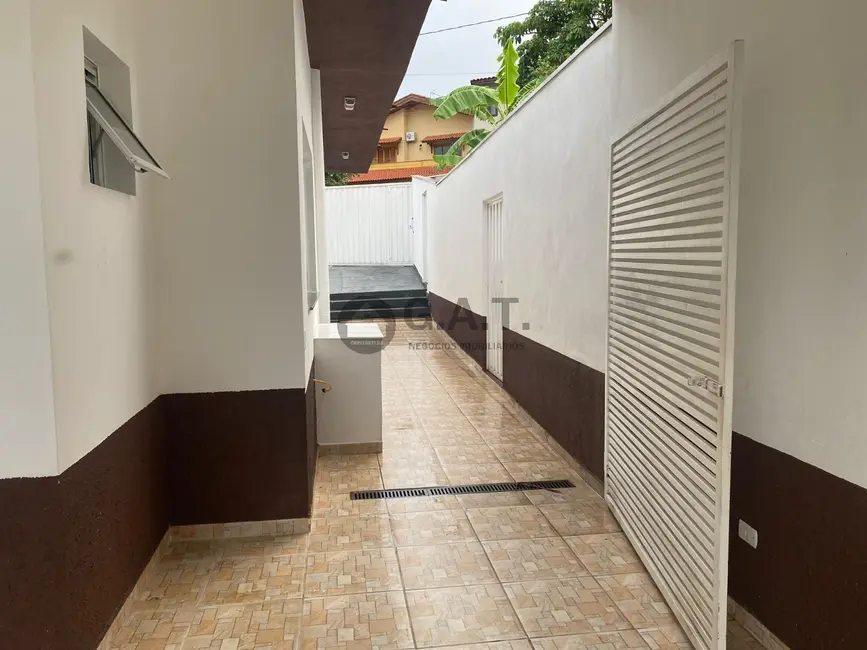 Foto 4 de Casa de Condomínio com 3 quartos para alugar, 200m2 em Jardim Ibiti do Paço, Sorocaba - SP
