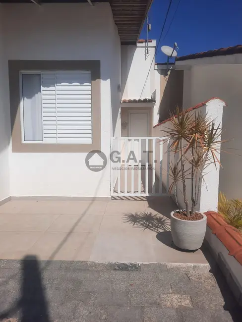 Casa de Condomínio com 3 quartos à venda, 67m2 em Wanel Ville, Sorocaba - SP - imagem 4 Foto 4 de Casa de Condomínio com 3 quartos à venda, 67m2 em Wanel Ville, Sorocaba - SP