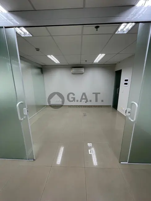 Sala Comercial para alugar, 80m2 em Jardim Portal da Colina, Sorocaba - SP - imagem 4 Foto 4 de Sala Comercial para alugar, 80m2 em Jardim Portal da Colina, Sorocaba - SP