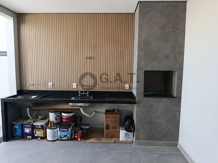 Casa de Condomínio com 3 quartos à venda, 108m2 em Cajuru do Sul, Sorocaba - SP - imagem 2 Foto 2 de Casa de Condomínio com 3 quartos à venda, 108m2 em Cajuru do Sul, Sorocaba - SP