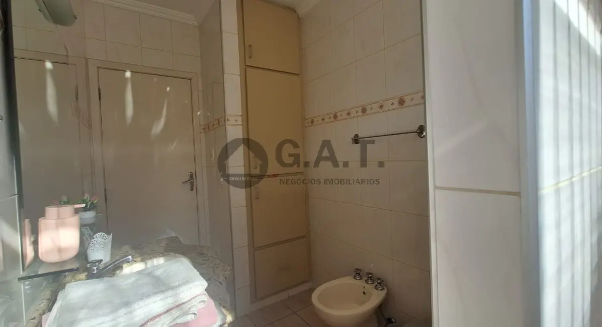Foto 6 de Casa com 3 quartos para alugar, 230m2 em Vila Gabriel, Sorocaba - SP