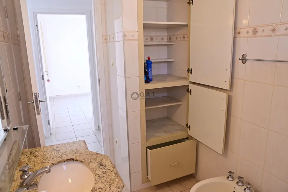 Foto 9 de Casa com 3 quartos para alugar, 230m2 em Vila Gabriel, Sorocaba - SP