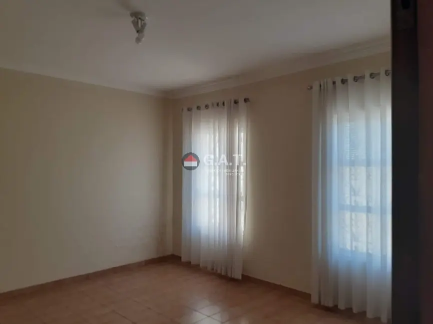 Foto 4 de Casa com 3 quartos para alugar, 215m2 em Vila Gabriel, Sorocaba - SP