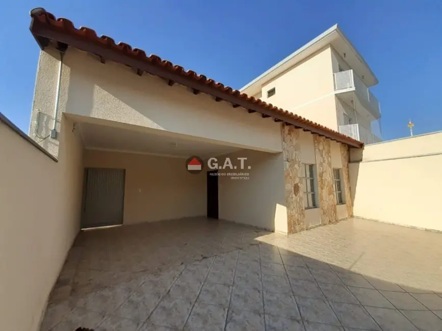 Foto 1 de Casa com 3 quartos para alugar, 215m2 em Vila Gabriel, Sorocaba - SP