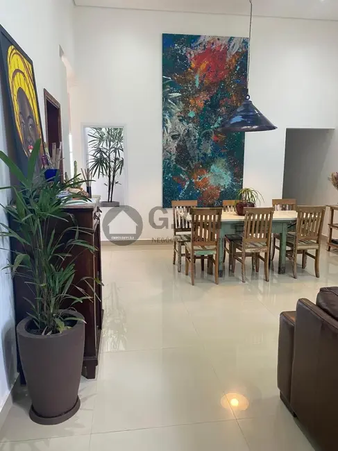 Casa de Condomínio com 3 quartos à venda, 170m2 em Parque Ibiti Reserva, Sorocaba - SP - imagem 2 Foto 2 de Casa de Condomínio com 3 quartos à venda, 170m2 em Parque Ibiti Reserva, Sorocaba - SP