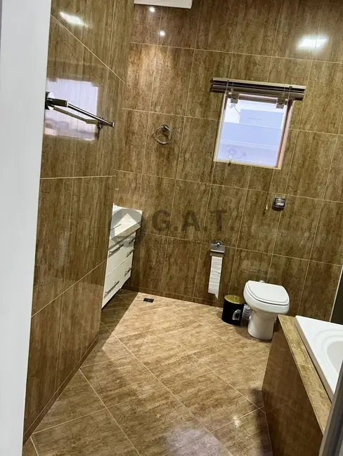 Casa de Condomínio com 3 quartos à venda, 199m2 em Wanel Ville, Sorocaba - SP - imagem 9 Foto 9 de Casa de Condomínio com 3 quartos à venda, 199m2 em Wanel Ville, Sorocaba - SP