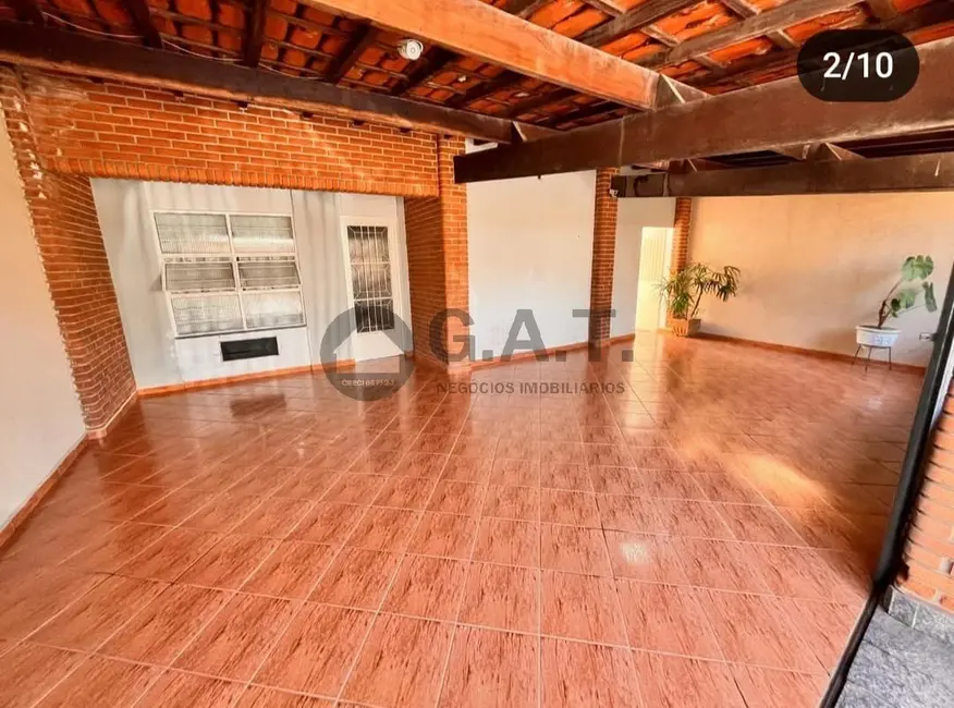 Casa com 3 quartos à venda, 264m2 em Vila Barcelona, Sorocaba - SP - imagem 4 Foto 4 de Casa com 3 quartos à venda, 264m2 em Vila Barcelona, Sorocaba - SP
