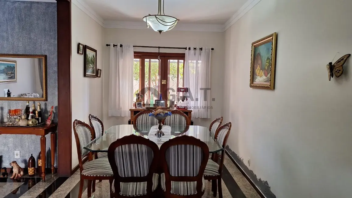 Casa com 3 quartos à venda, 402m2 em Jardim Saira, Sorocaba - SP - imagem 9 Foto 9 de Casa com 3 quartos à venda, 402m2 em Jardim Saira, Sorocaba - SP