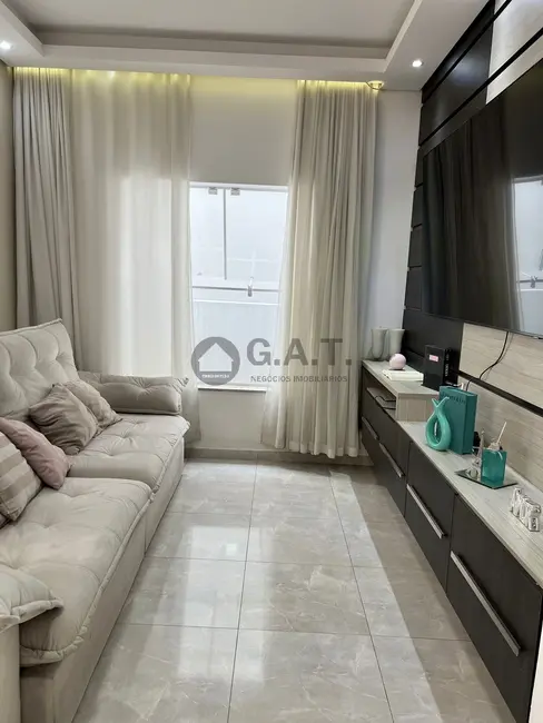 Casa de Condomínio com 3 quartos para alugar, 200m2 em Wanel Ville, Sorocaba - SP - imagem 4 Foto 4 de Casa de Condomínio com 3 quartos para alugar, 200m2 em Wanel Ville, Sorocaba - SP