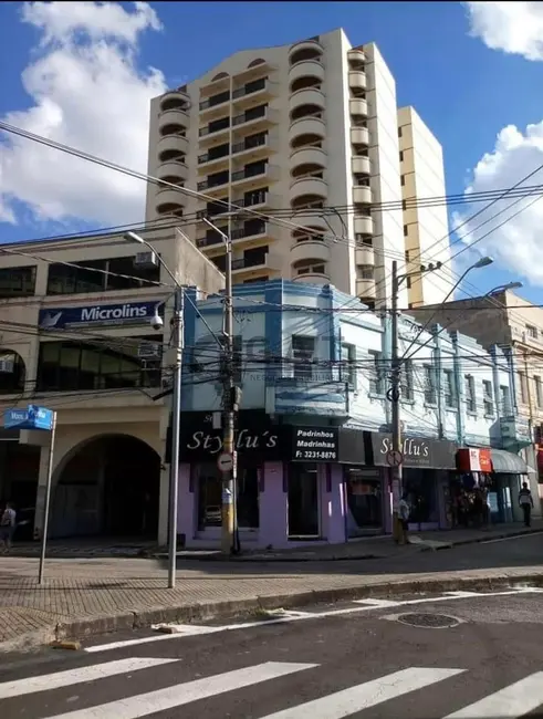 Apartamento com 3 quartos para alugar, 132m2 em Centro, Sorocaba - SP - imagem 3 Foto 3 de Apartamento com 3 quartos para alugar, 132m2 em Centro, Sorocaba - SP