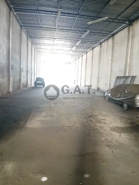 Foto 2 de Armazém / Galpão para alugar, 700m2 em Além Ponte, Sorocaba - SP