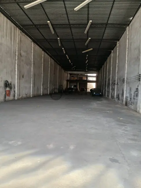 Foto 4 de Armazém / Galpão para alugar, 700m2 em Além Ponte, Sorocaba - SP