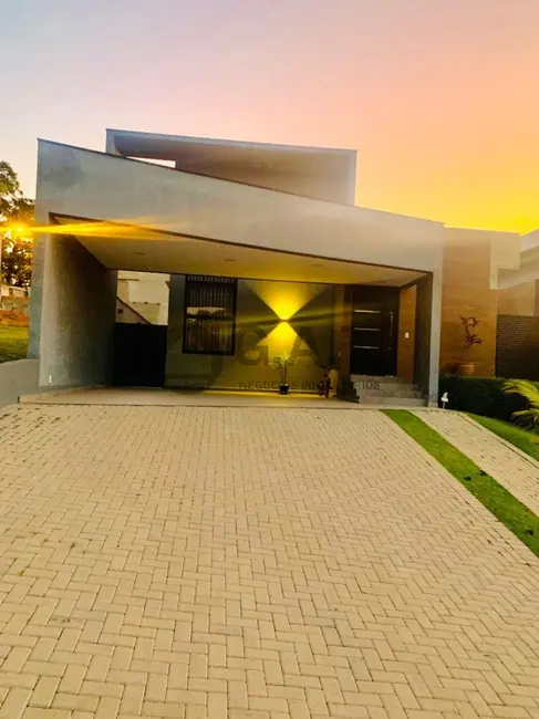 Foto 1 de Casa de Condomínio com 3 quartos à venda, 202m2 em Cajuru do Sul, Sorocaba - SP