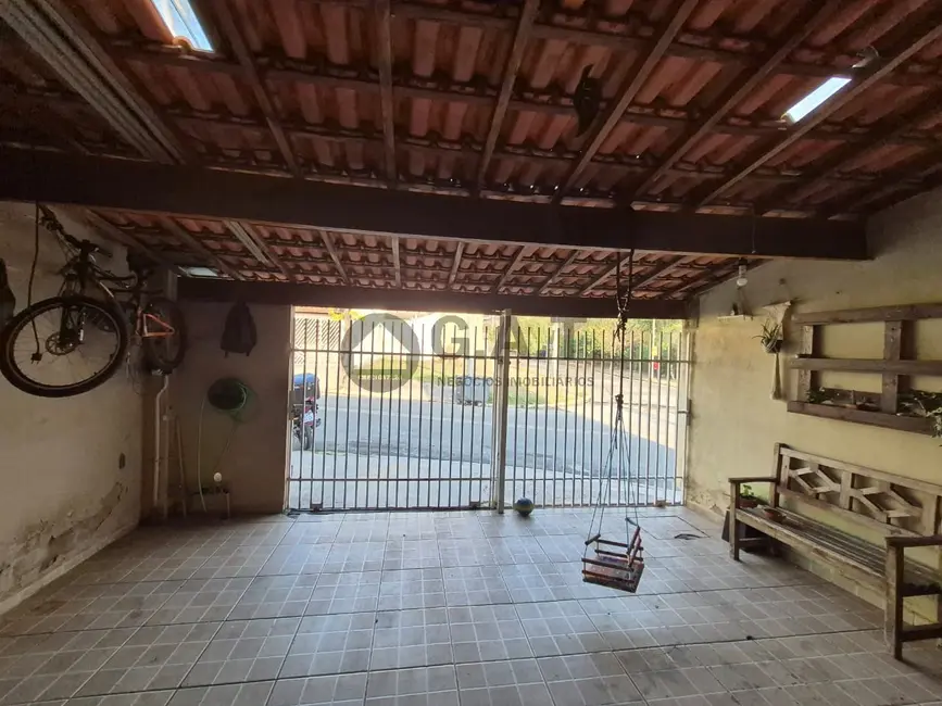 Casa com 3 quartos à venda, 110m2 em Jardim Residencial Villa Amato, Sorocaba - SP - imagem 4 Foto 4 de Casa com 3 quartos à venda, 110m2 em Jardim Residencial Villa Amato, Sorocaba - SP
