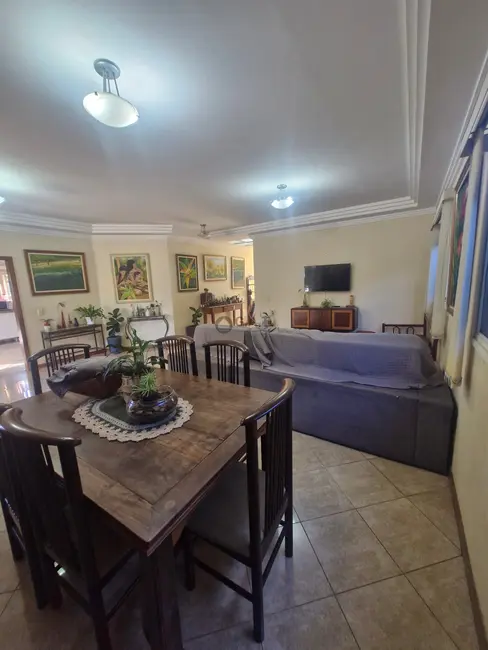 Casa de Condomínio com 6 quartos à venda, 380m2 em Vivendas do Lago, Sorocaba - SP - imagem 5 Foto 5 de Casa de Condomínio com 6 quartos à venda, 380m2 em Vivendas do Lago, Sorocaba - SP