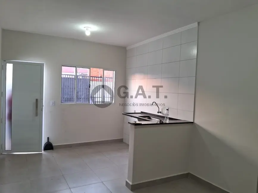 Casa com 1 quarto para alugar, 40m2 em Vila Barão, Sorocaba - SP - imagem 6 Foto 6 de Casa com 1 quarto para alugar, 40m2 em Vila Barão, Sorocaba - SP