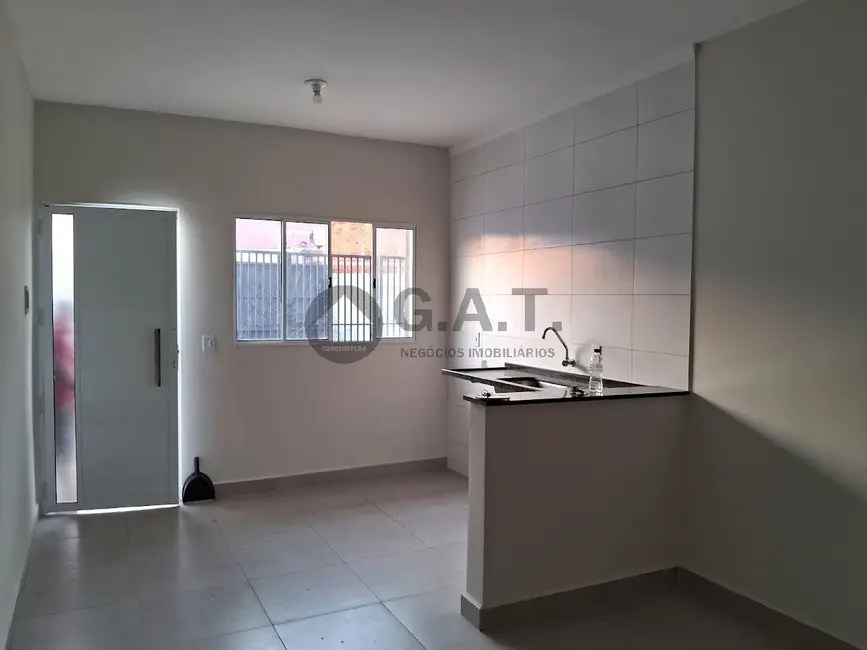 Casa com 1 quarto para alugar, 40m2 em Vila Barão, Sorocaba - SP - imagem 7 Foto 7 de Casa com 1 quarto para alugar, 40m2 em Vila Barão, Sorocaba - SP
