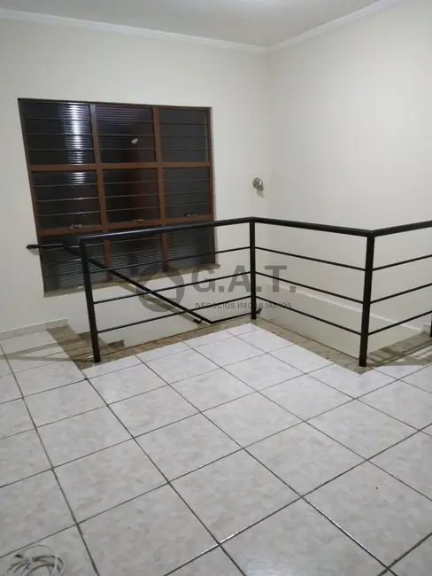 Foto 5 de Casa com 4 quartos para alugar, 260m2 em Jardim Faculdade, Sorocaba - SP