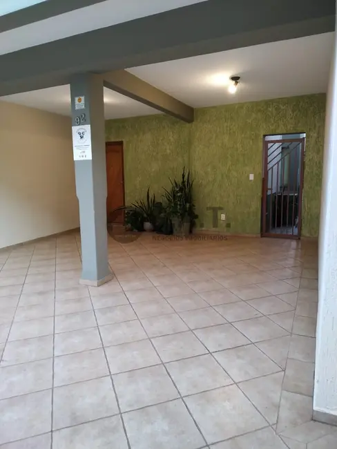 Foto 7 de Casa com 4 quartos para alugar, 260m2 em Jardim Faculdade, Sorocaba - SP