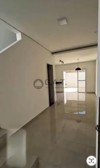 Casa com 2 quartos à venda, 75m2 em Vila Hortência, Sorocaba - SP - imagem 3 Foto 3 de Casa com 2 quartos à venda, 75m2 em Vila Hortência, Sorocaba - SP