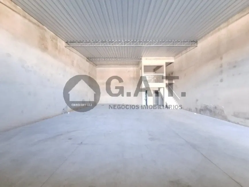 Foto 2 de Armazém / Galpão para alugar, 273m2 em Parque Manchester, Sorocaba - SP