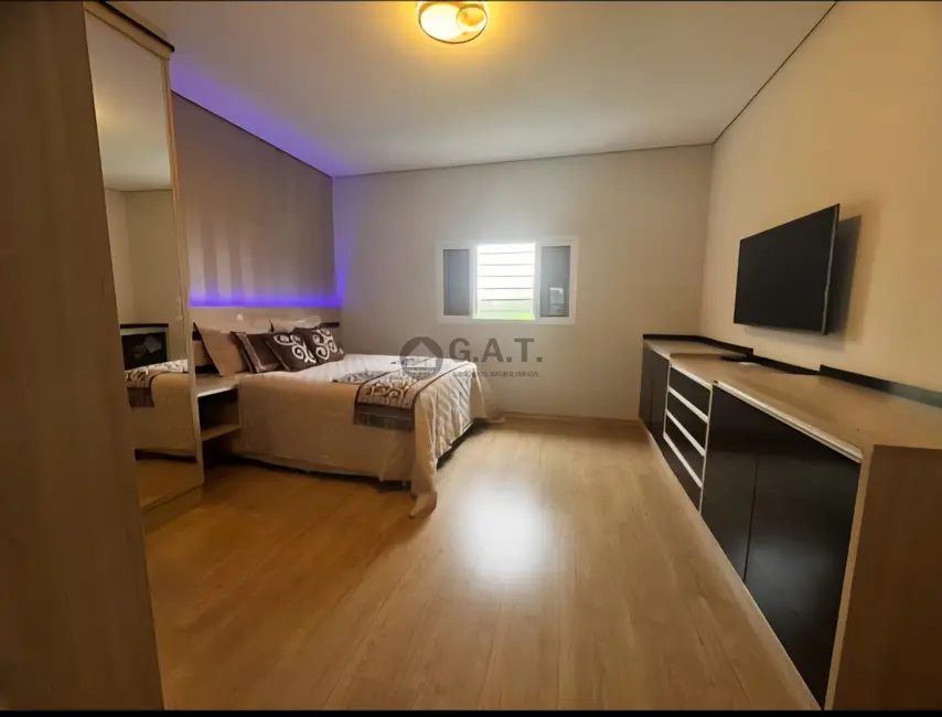 Casa de Condomínio com 3 quartos à venda, 250m2 em Vila Haro, Sorocaba - SP - imagem 6 Foto 6 de Casa de Condomínio com 3 quartos à venda, 250m2 em Vila Haro, Sorocaba - SP