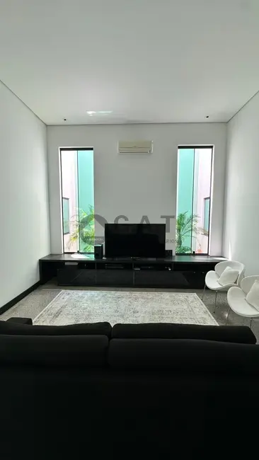 Casa de Condomínio com 3 quartos à venda, 200m2 em Parque Santa Isabel, Sorocaba - SP - imagem 7 Foto 7 de Casa de Condomínio com 3 quartos à venda, 200m2 em Parque Santa Isabel, Sorocaba - SP