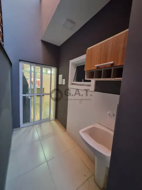Casa de Condomínio com 3 quartos à venda, 80m2 em Horto Florestal, Sorocaba - SP - imagem 3 Foto 3 de Casa de Condomínio com 3 quartos à venda, 80m2 em Horto Florestal, Sorocaba - SP