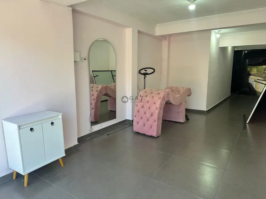 Foto 2 de Sala Comercial para alugar, 42m2 em Jardim Simus, Sorocaba - SP