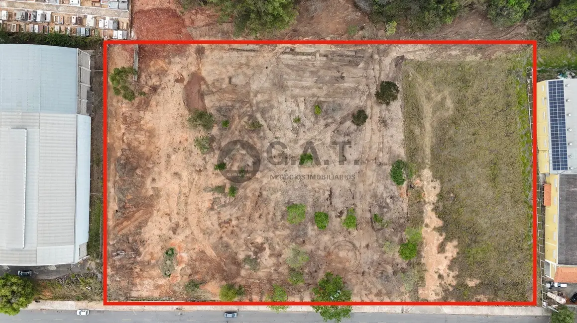 Foto 2 de Terreno / Lote à venda, 10000m2 em Ipero - SP