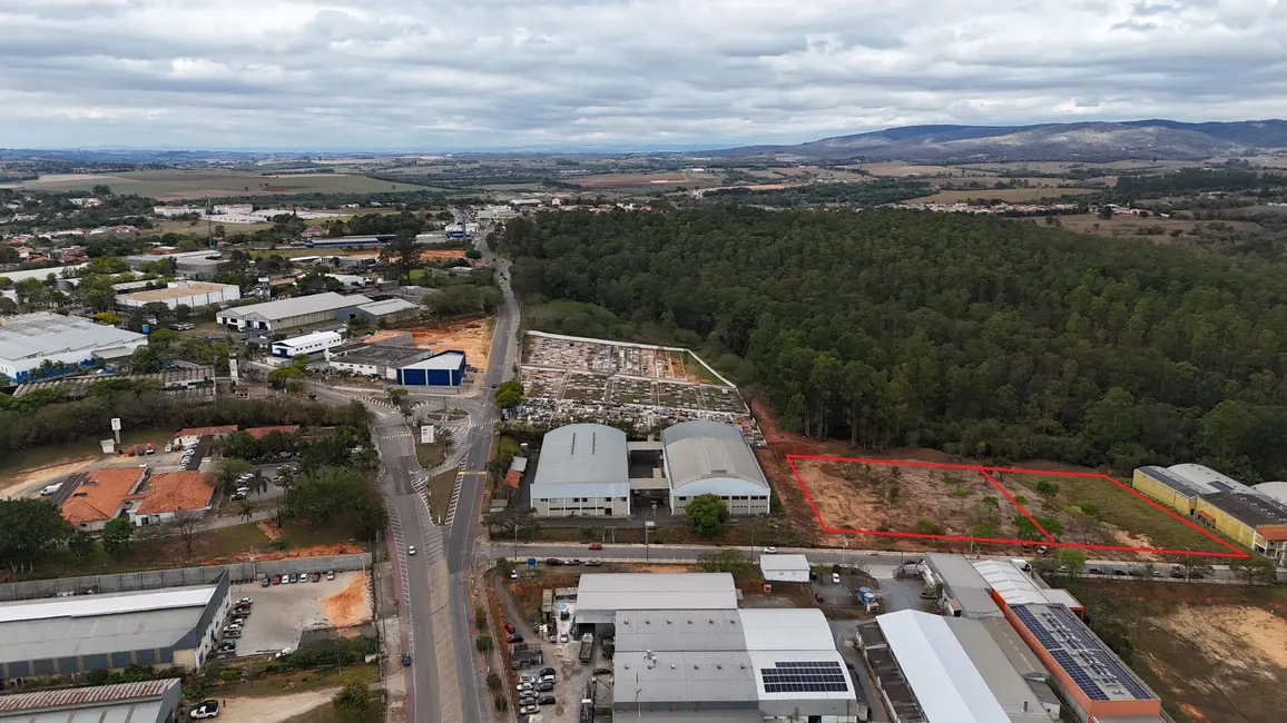 Foto 1 de Terreno / Lote à venda, 10000m2 em Ipero - SP