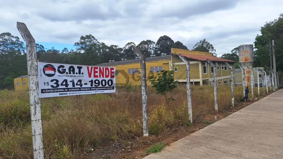Foto 3 de Terreno / Lote à venda, 10000m2 em Ipero - SP