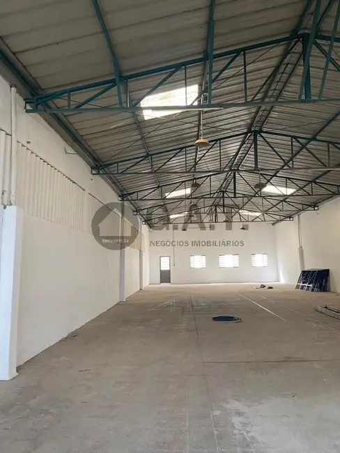 Foto 3 de Armazém / Galpão para alugar, 300m2 em Cajuru do Sul, Sorocaba - SP