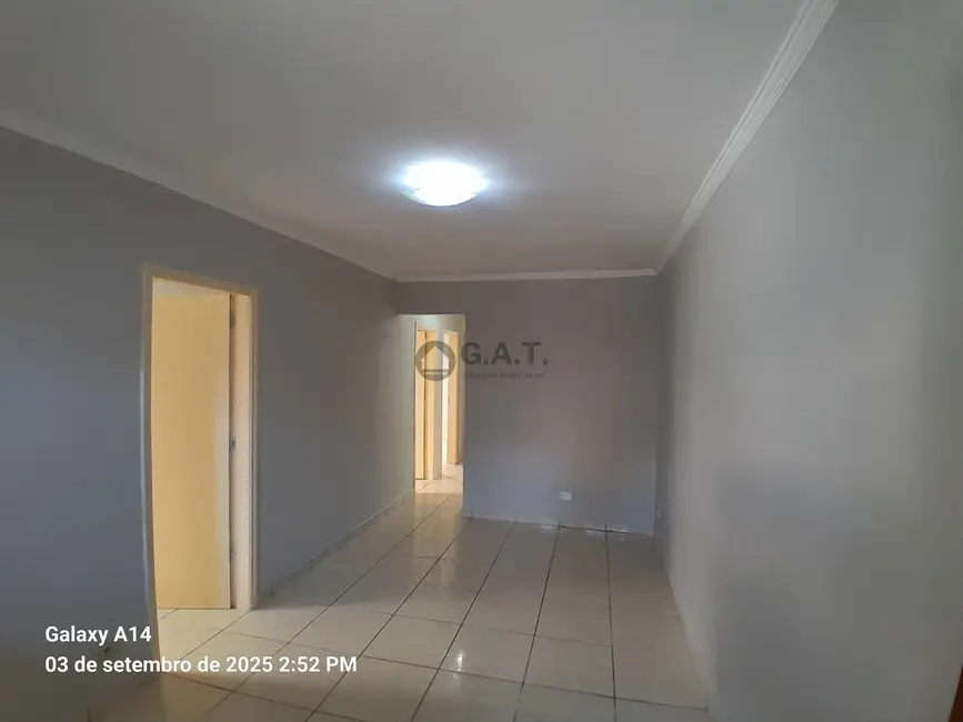 Foto 1 de Casa com 3 quartos para alugar, 120m2 em Jardim Leocádia, Sorocaba - SP