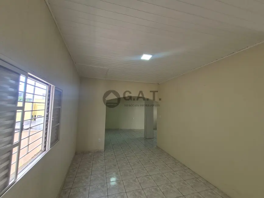 Foto 6 de Casa com 2 quartos para alugar, 100m2 em Vila Lucy, Sorocaba - SP