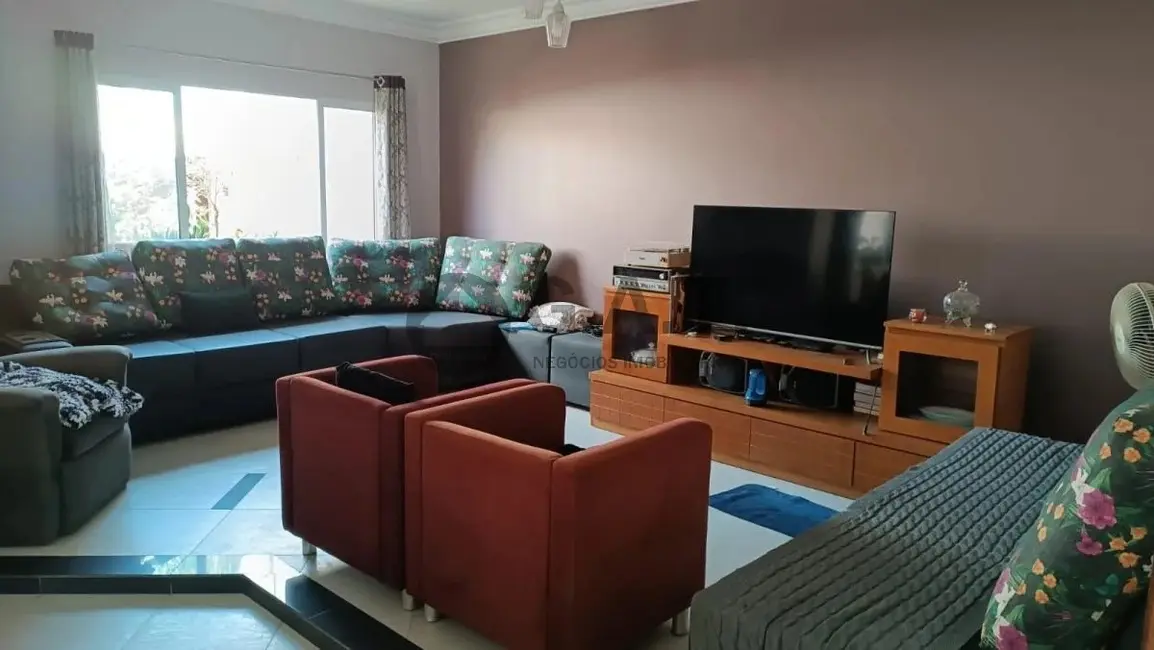 Casa com 4 quartos à venda, 287m2 em Jardim Americano, Sorocaba - SP - imagem 6 Foto 6 de Casa com 4 quartos à venda, 287m2 em Jardim Americano, Sorocaba - SP