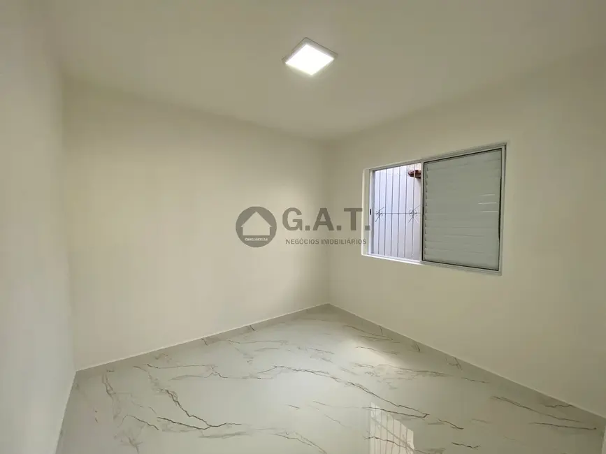 Foto 4 de Casa com 3 quartos para alugar, 165m2 em Jardim São Paulo, Sorocaba - SP