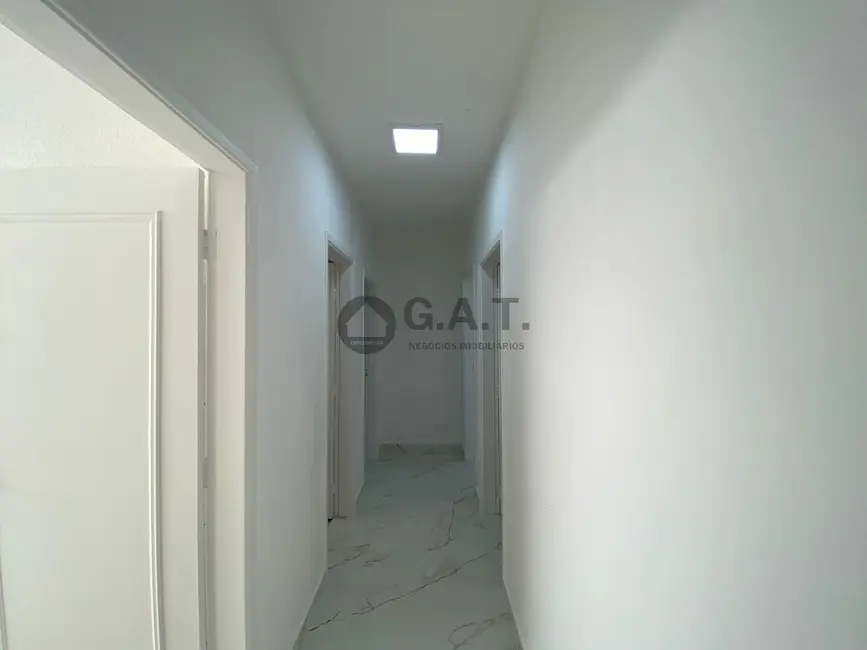 Foto 9 de Casa com 3 quartos para alugar, 165m2 em Jardim São Paulo, Sorocaba - SP